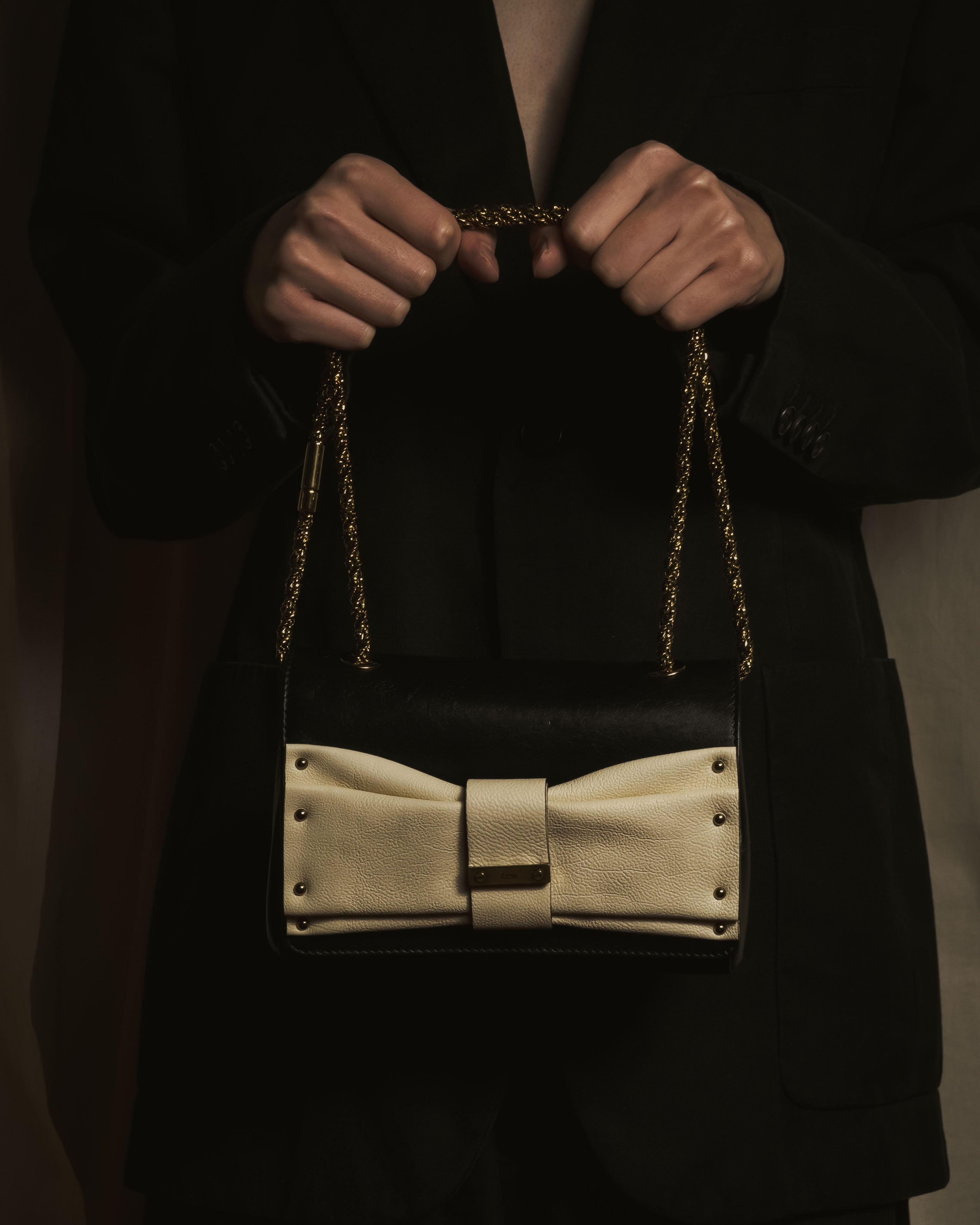 Chloe (クロエ) - ショルダーバッグ - ブラック - ボウディテール バイ 