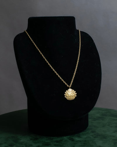 "BURBERRYS" Equestrian logo engraved motif necklace