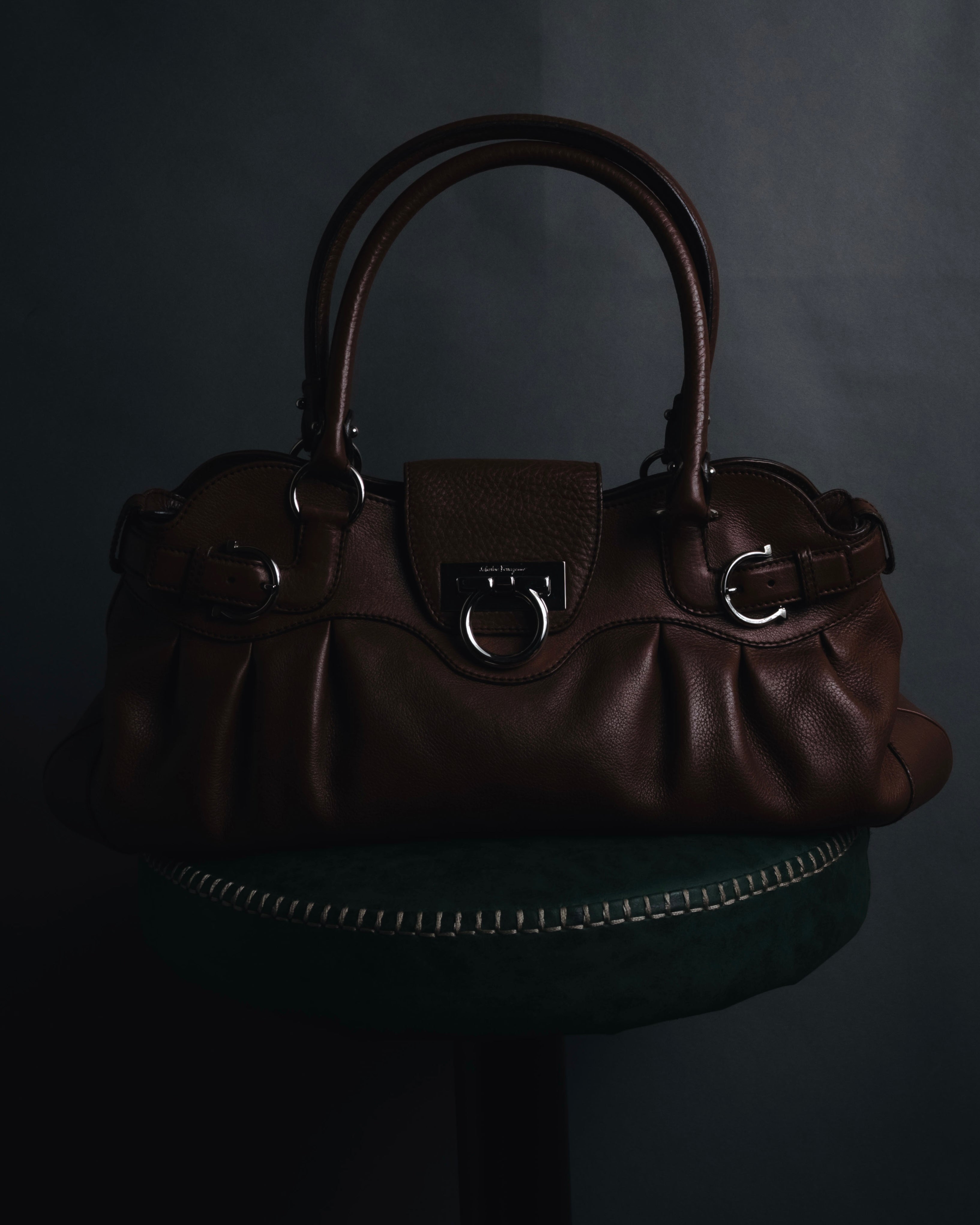サルヴァトーレフェラガモ ハンドバッグ ブラウン Salvatore Ferragamo