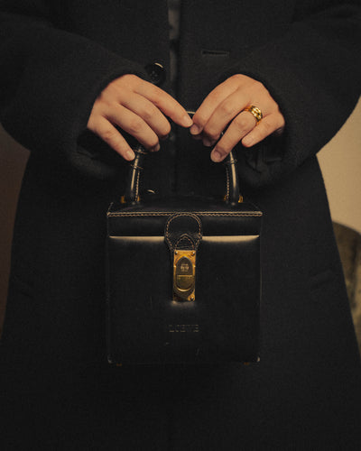 -SPECIAL- “LOEWE” Late 80’s-90’s Structured box vanity top handle bag