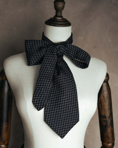 "Giorgio Armani" 80's-90's Silk blend jacquard necktie