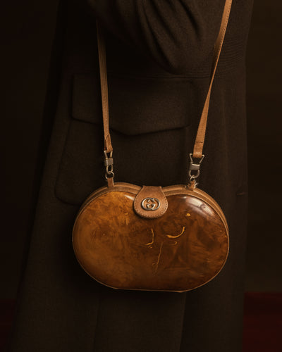 –SPECIAL– "GUCCI"
70-84’s oval hard case shoulder bag