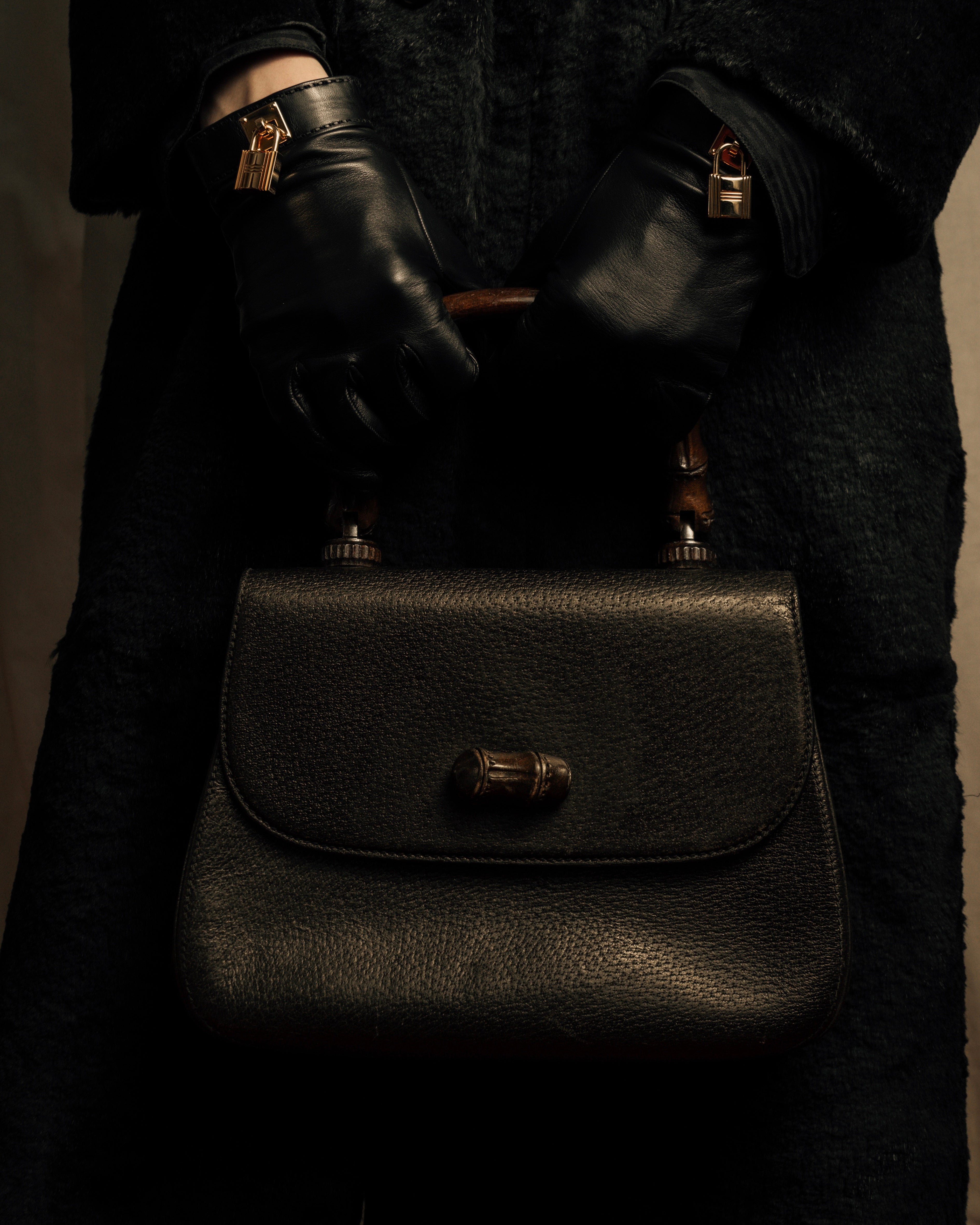 「レザーの語彙」  ――ナッパ／スウェード／パテント。ブランドが選ぶ理由と、ジャケット・小物での最適解