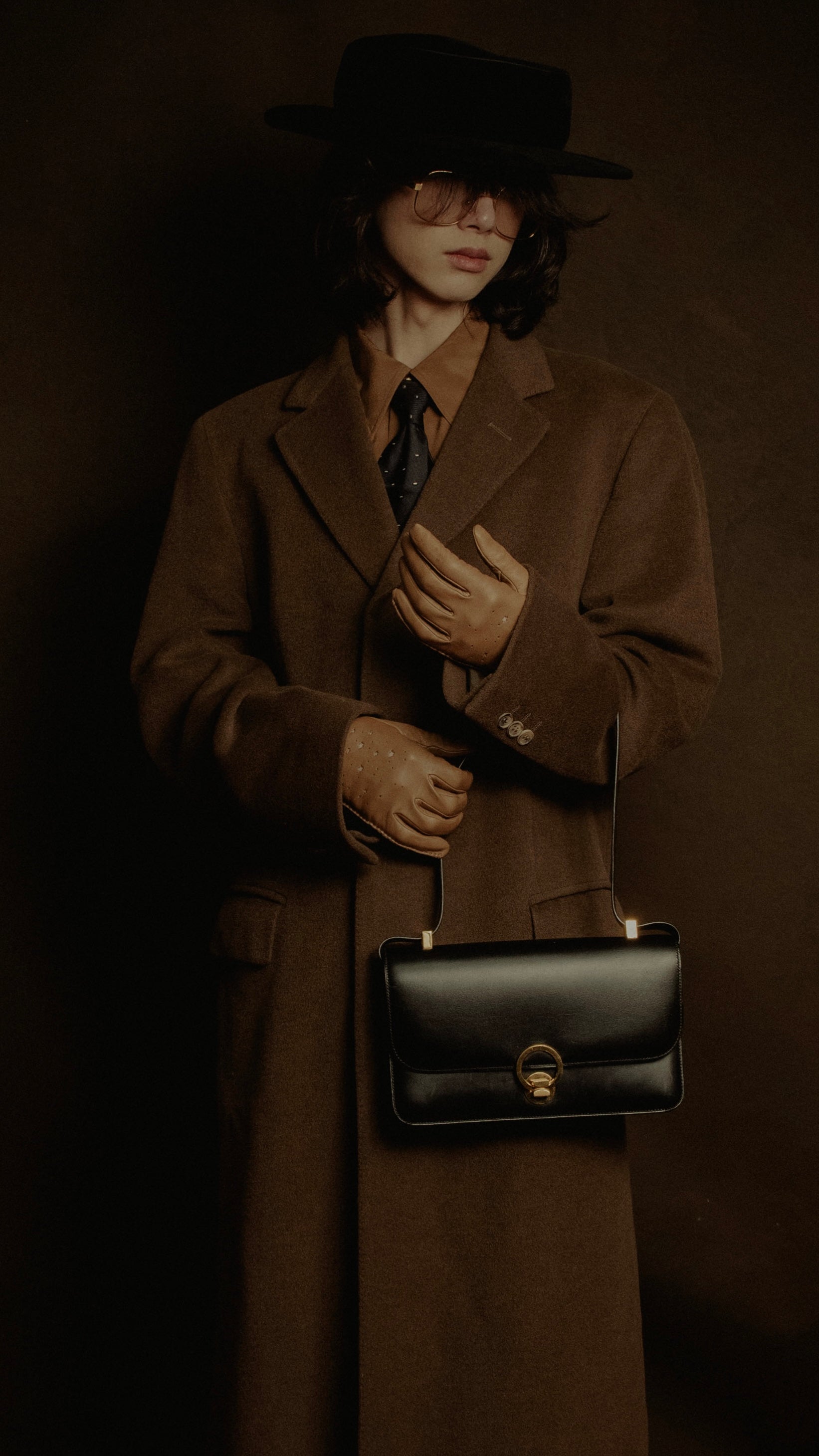 “作り手の顔”が見えるほど、ブランドは強くなるのか  職人コンテンツ、工房公開、修理サービスが「信用」に変換される仕組み