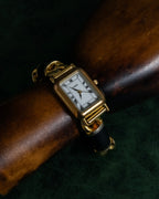 "LOEWE" 90's Square forum relief design watch