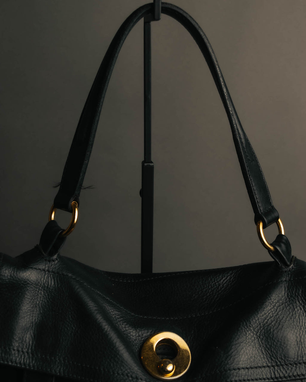 -SPECIAL- “YVES SAINT LAURENT rive gauche”
2008-2012 Muse two leather shoulder bag