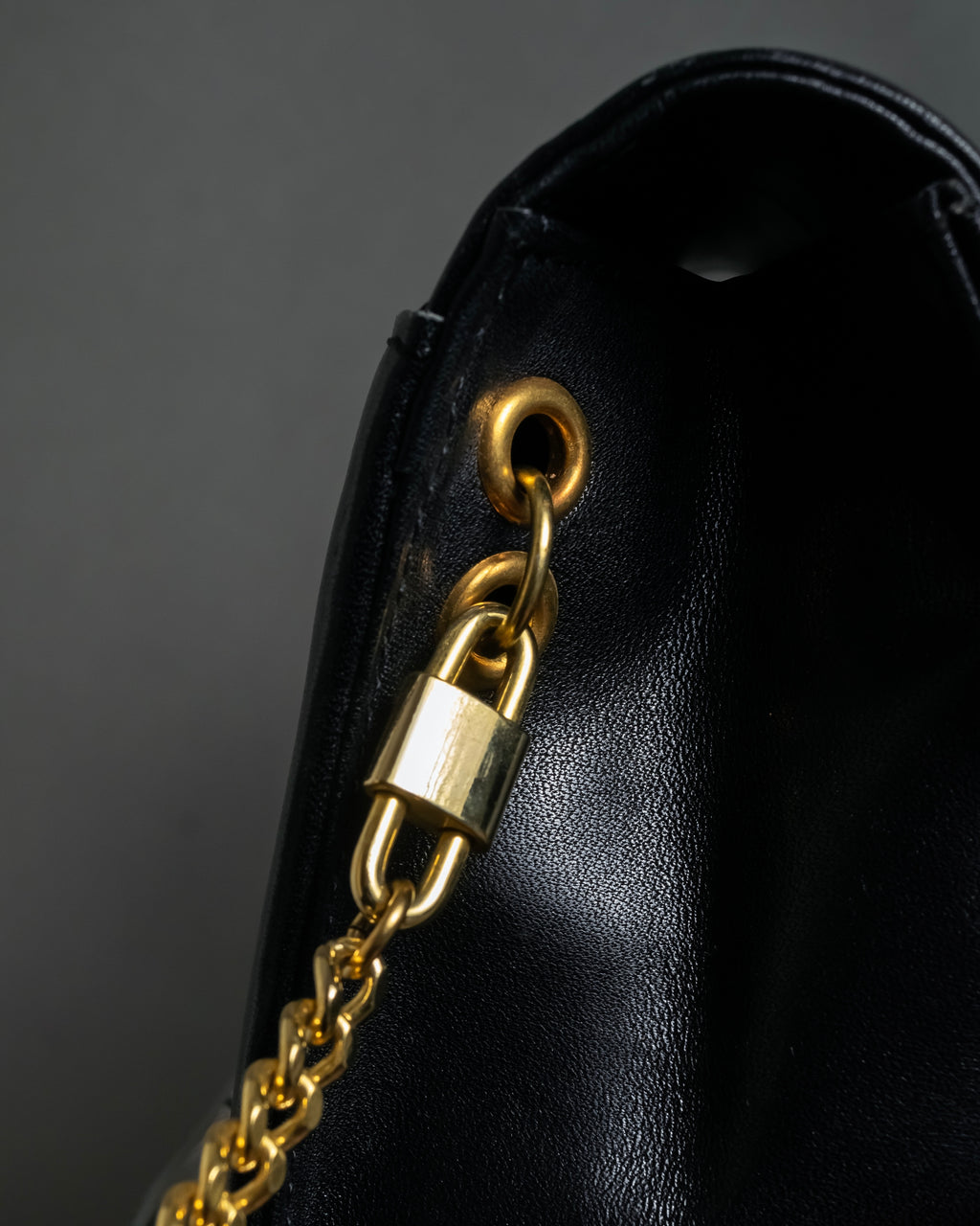 "Christian Dior" 70's-80's Radial drape design gold chain leather shoulder bag