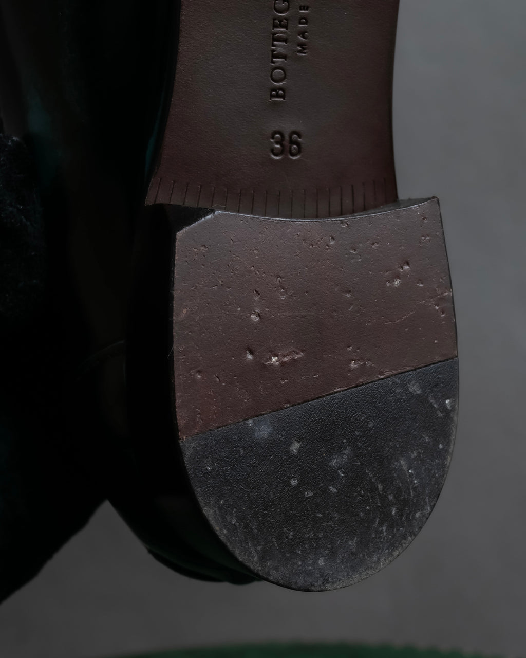 "BOTTEGA VENETA" Gradient emerald color leather loafers