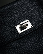 “TIFFANY & CO.” 2010’s Grained leather chain shoulder bag