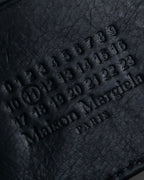 "MAISON MARGIELA" Anonymous stitch design bi-fold wallet