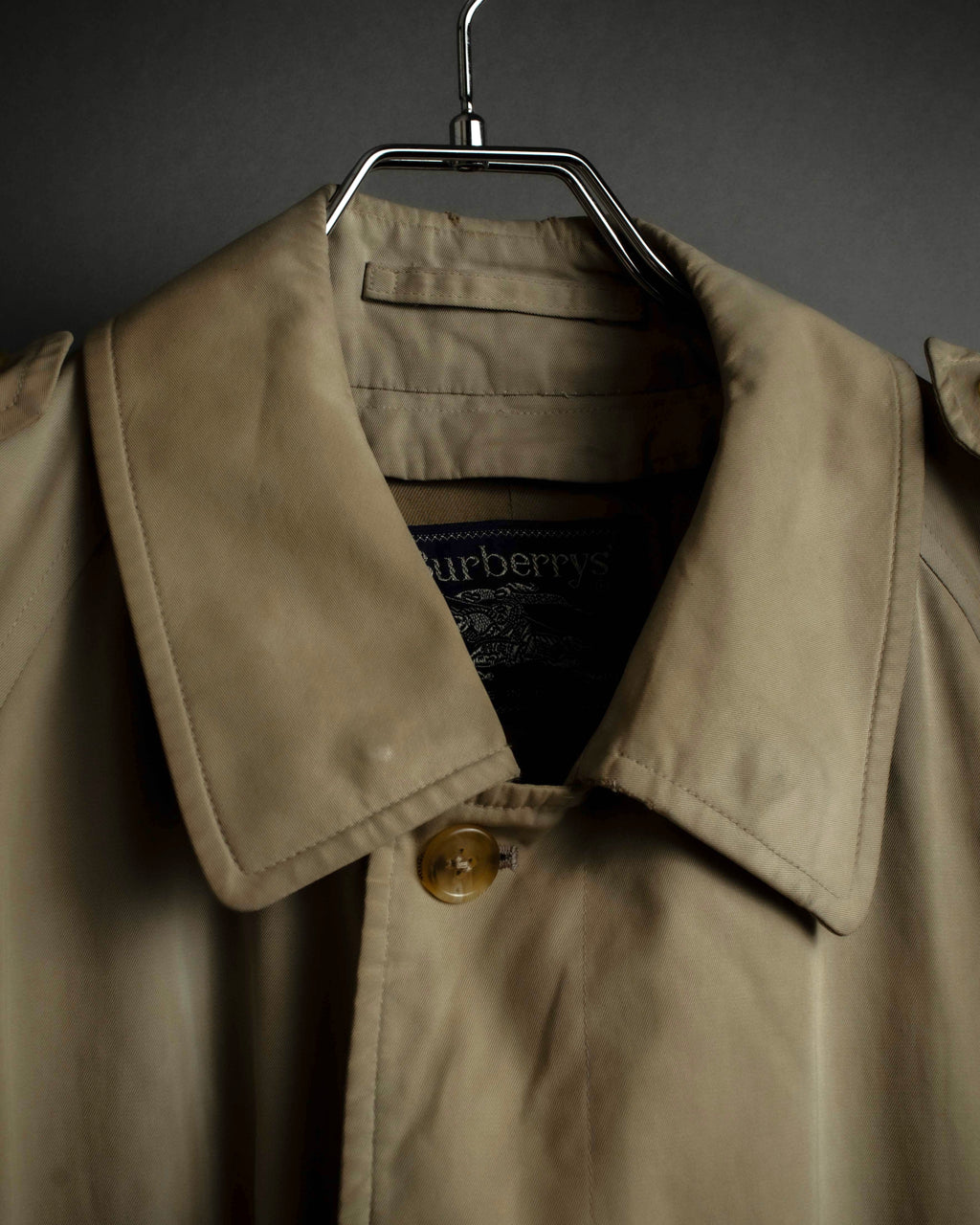 "BURBERRYS" Military detail single front stand collar coat