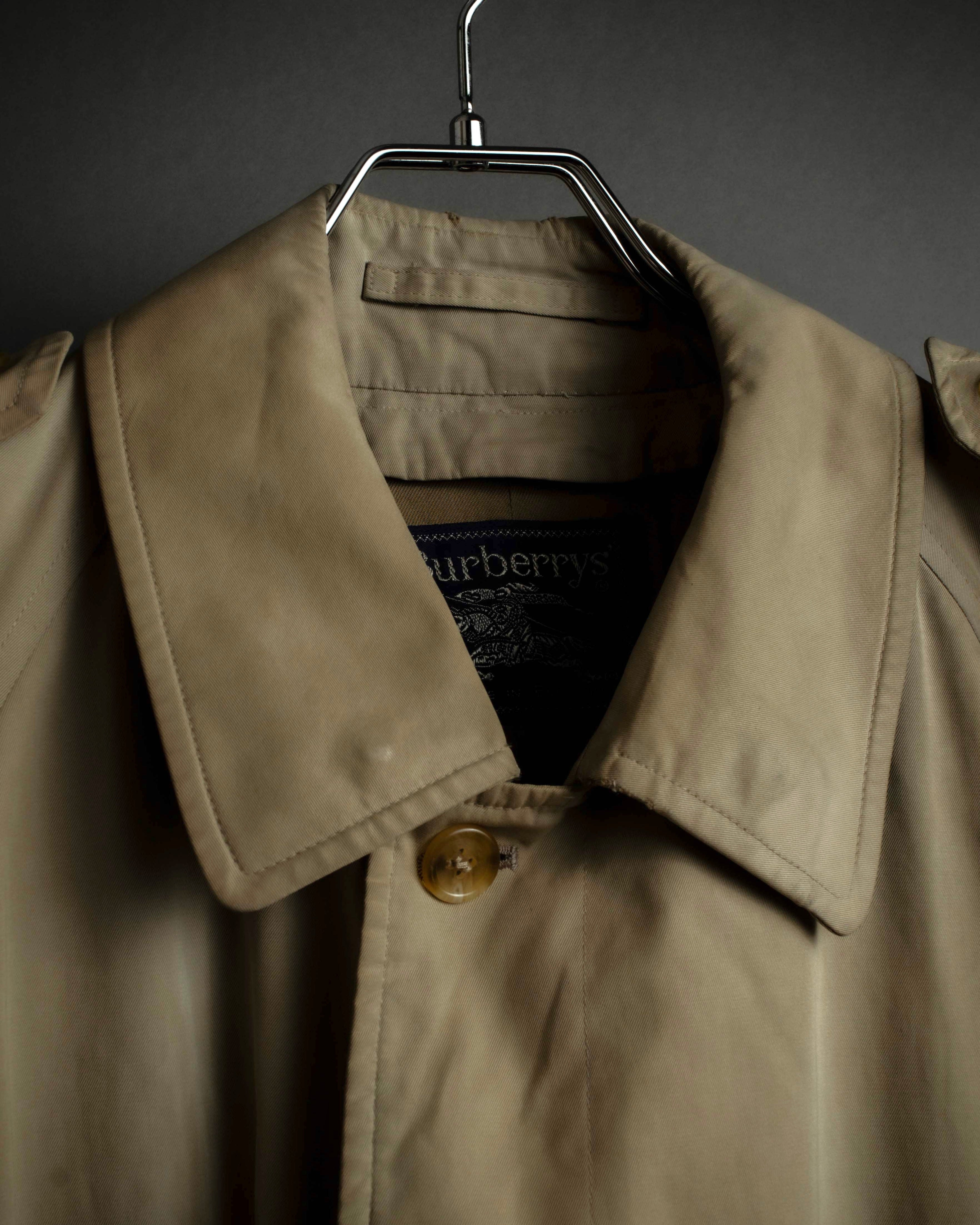 "BURBERRYS" Military detail single front stand collar coat