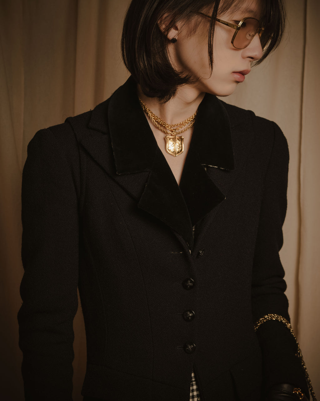 –SPECIAL– "CHANEL" 04SS sculpted princess-line wool crepe coat