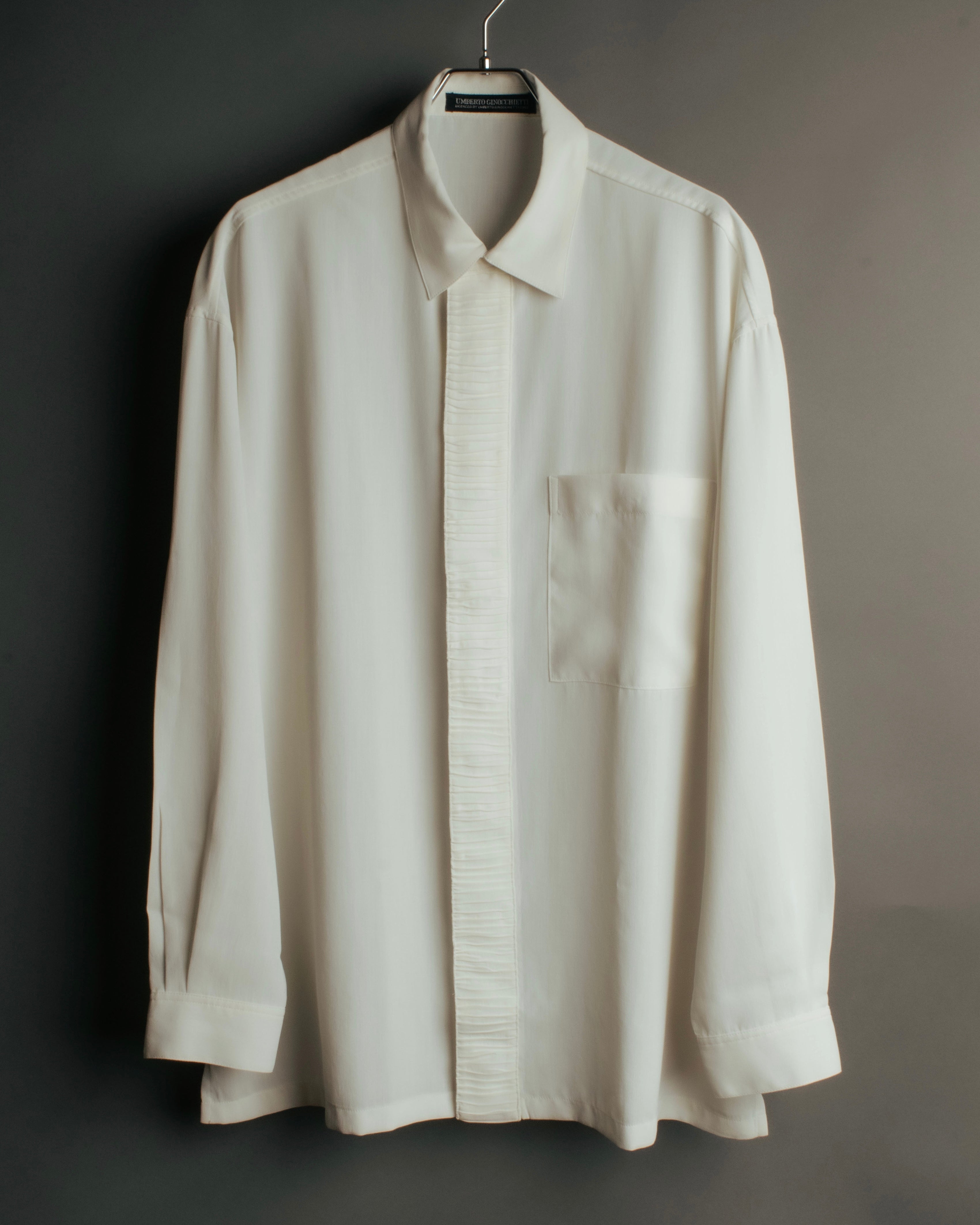 “UMBERTO GINOCCHIETTI“ 80’s-90’s pleated front ivory dress shirt