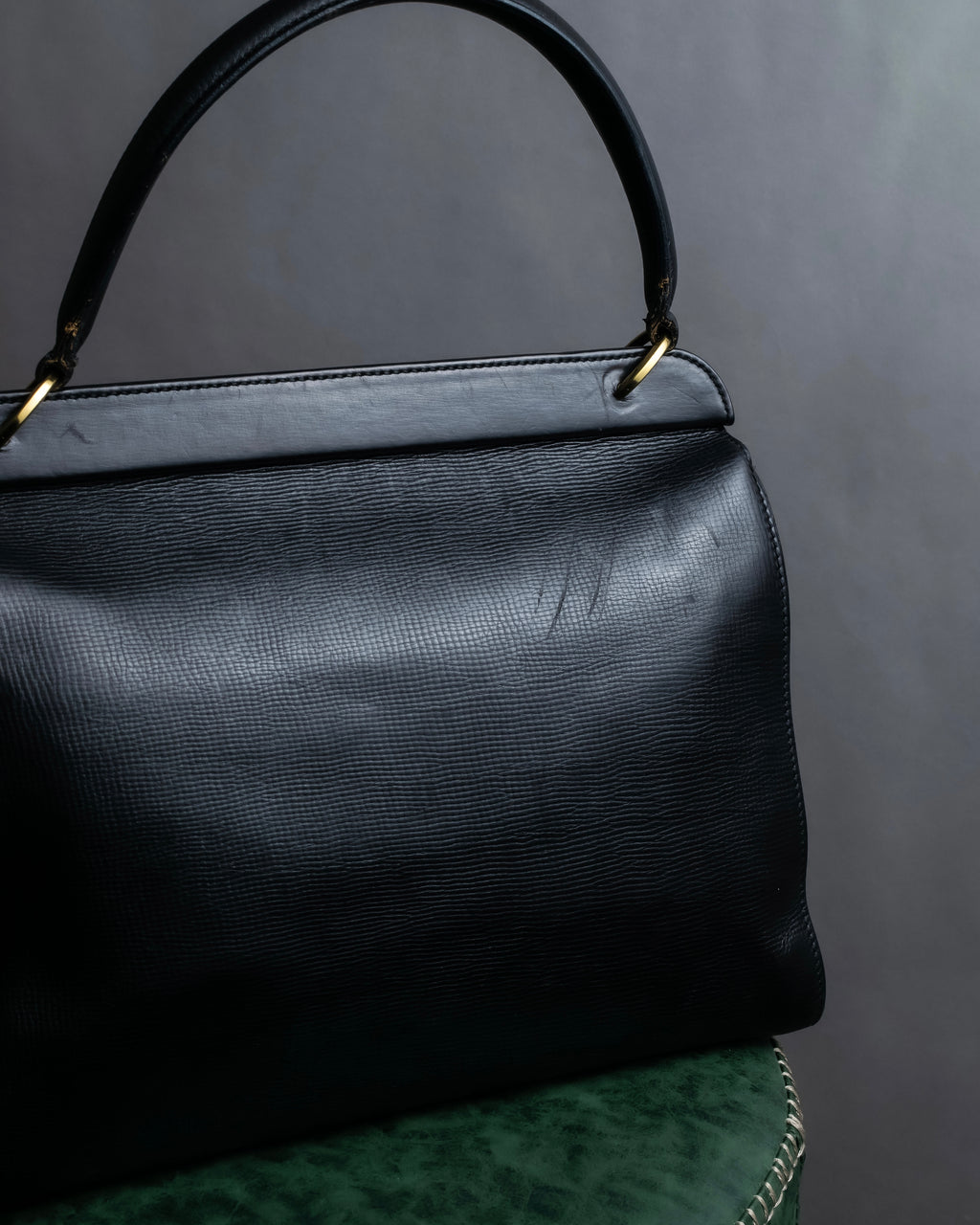 "GUCCI" Double flap design grained leather one-handle bag