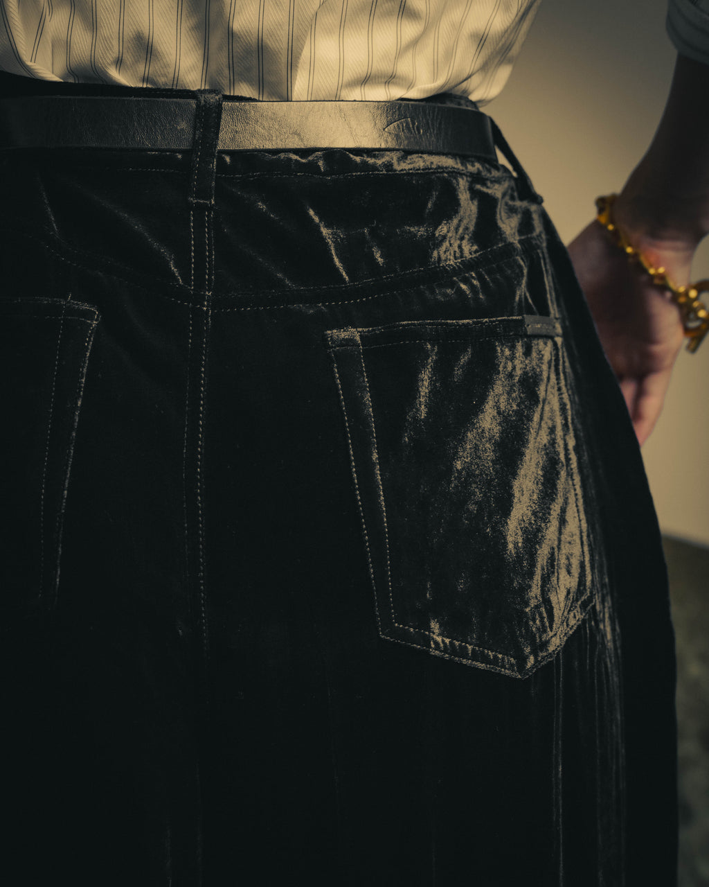 –SPECIAL– "SAINT LAURENT" 2023's Pleated velvet extreme flare pants