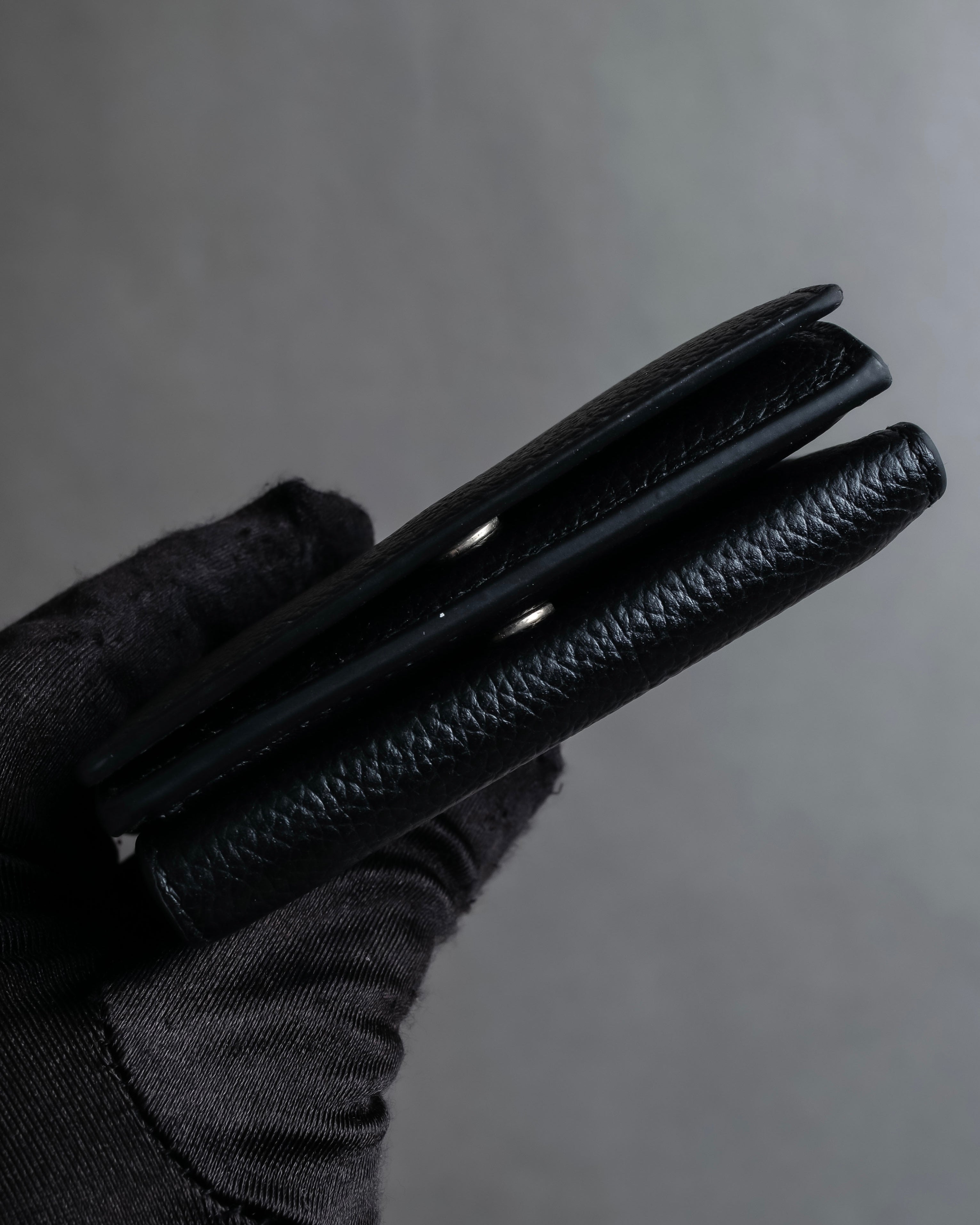 "BALENCIAGA" Logo engraved compact leather tri-fold wallet