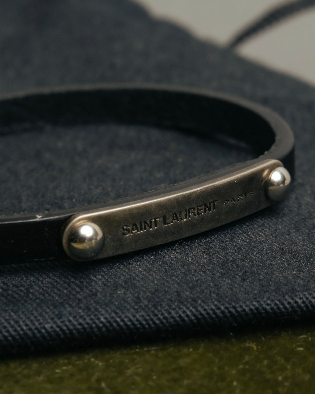 "Saint Laurent" 10's ID metal plate leather bracelet