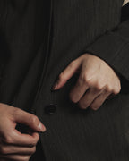 Chaqueta minimalista de los años 90-00 con cuello de esten de estiramiento y apertura frontal con cremallera de Max Mara