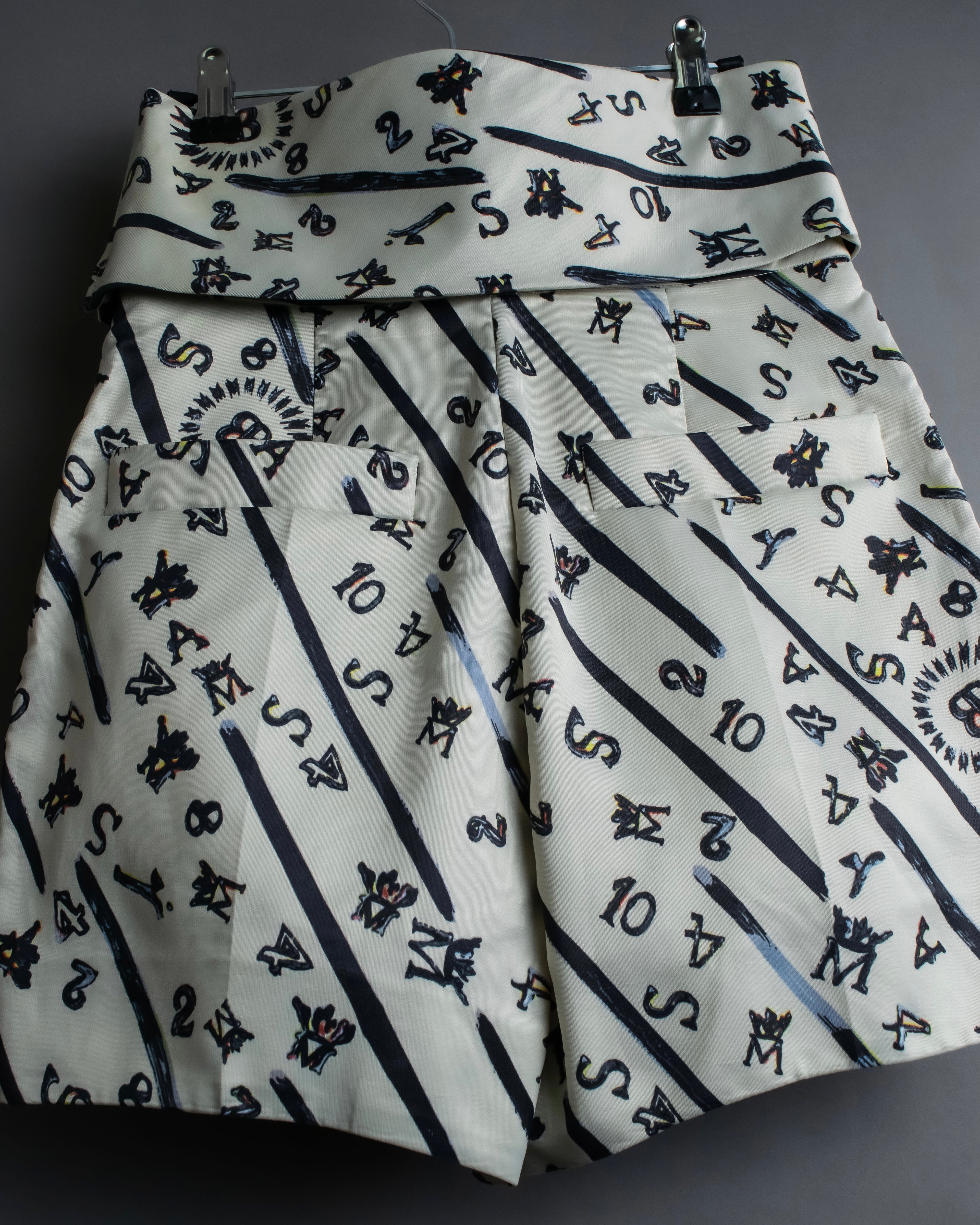 “BALENCIAGA” Number pattern designed shorts