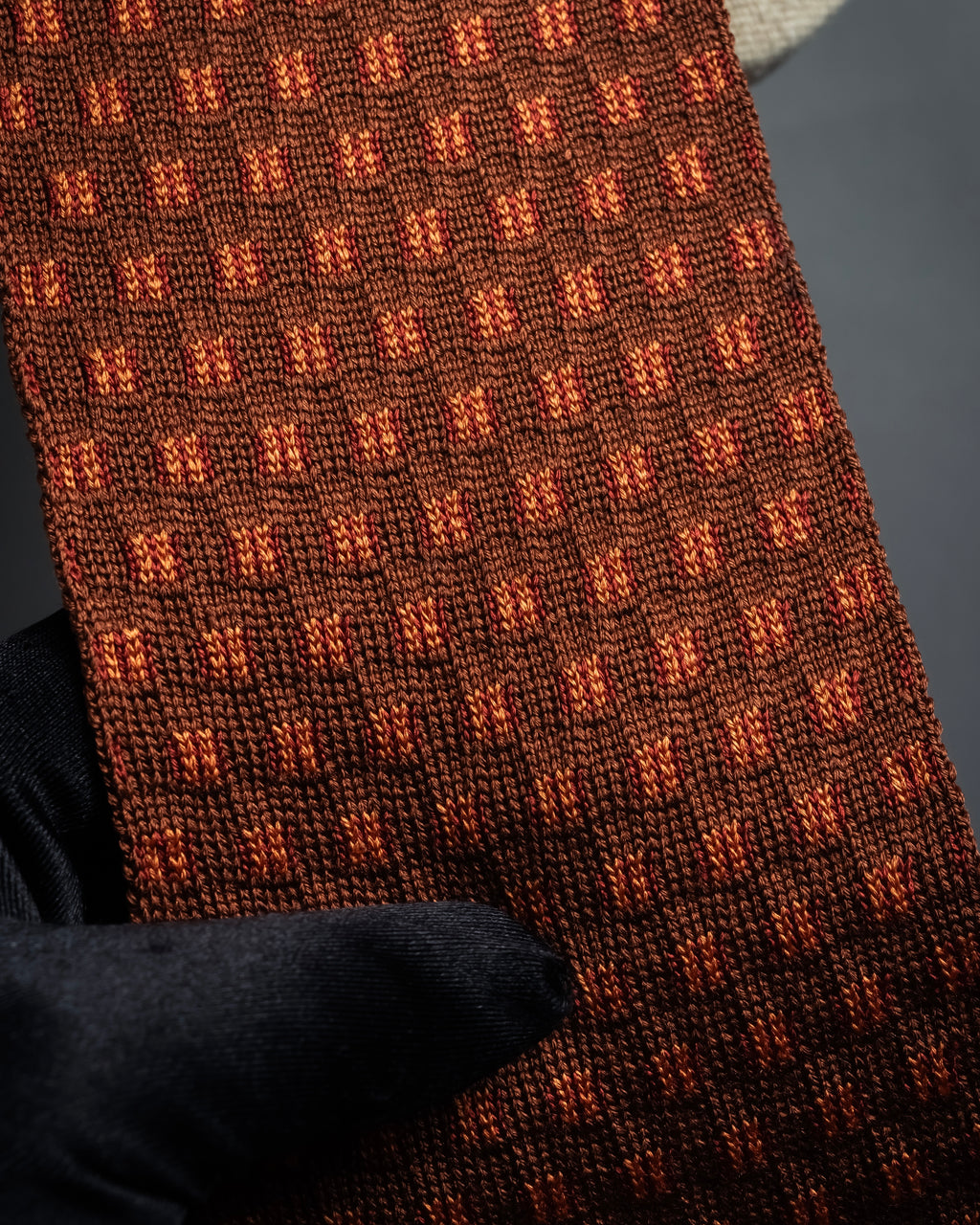 "HERMES" Mosaic dot knit silk neck tie