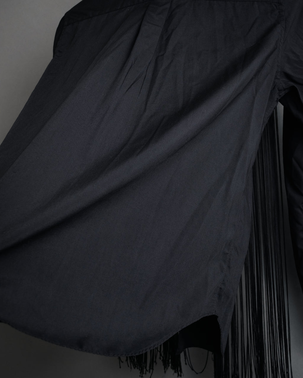 “COMME des GARCONS” 2022SS  Fringed dress shirt