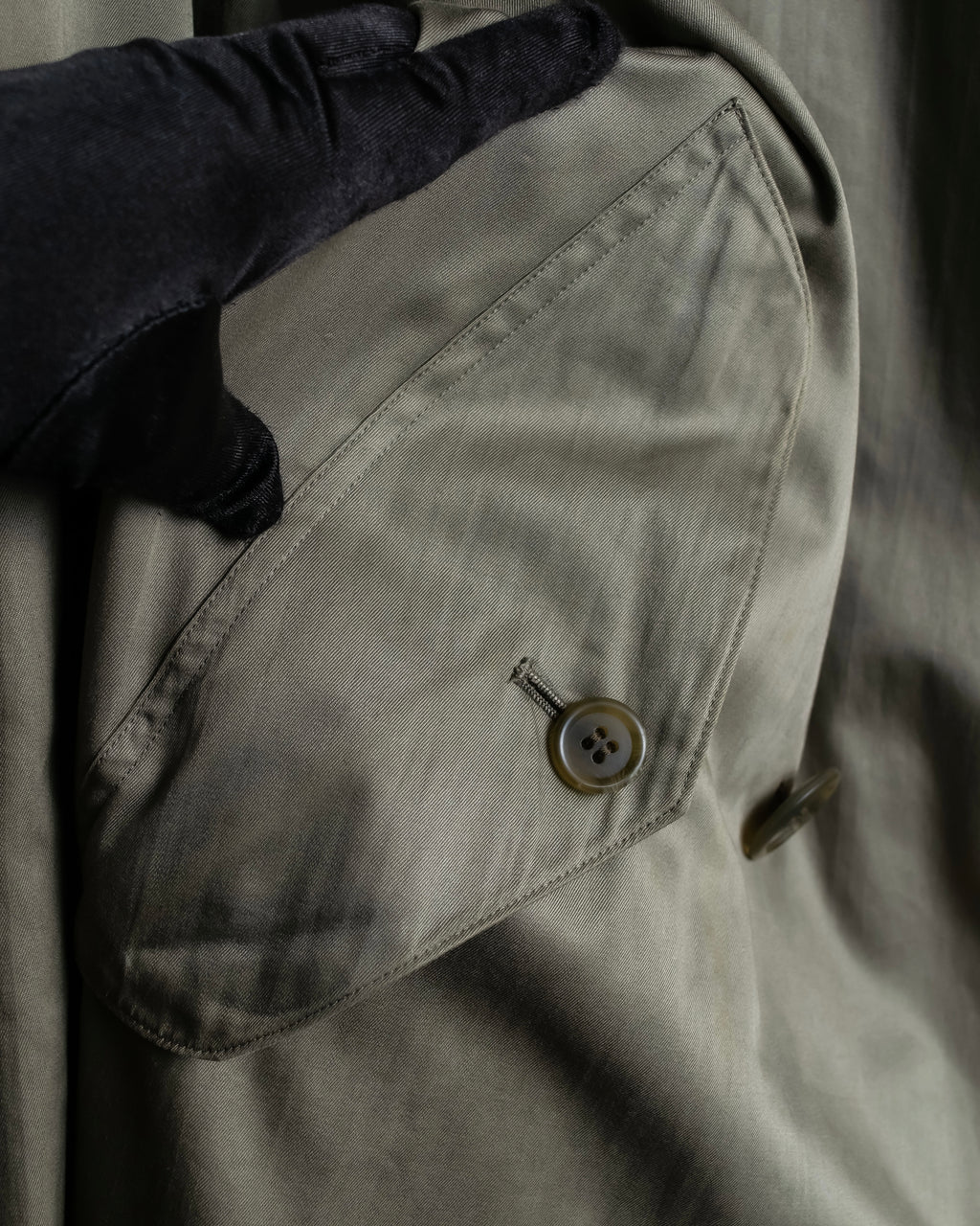 "Burberrys" Dark khaki belted trench coat