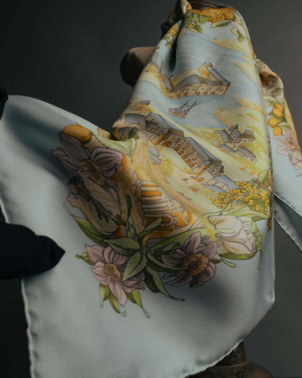 "HERMÈS" 00's Au pays de cocagne silk scarf