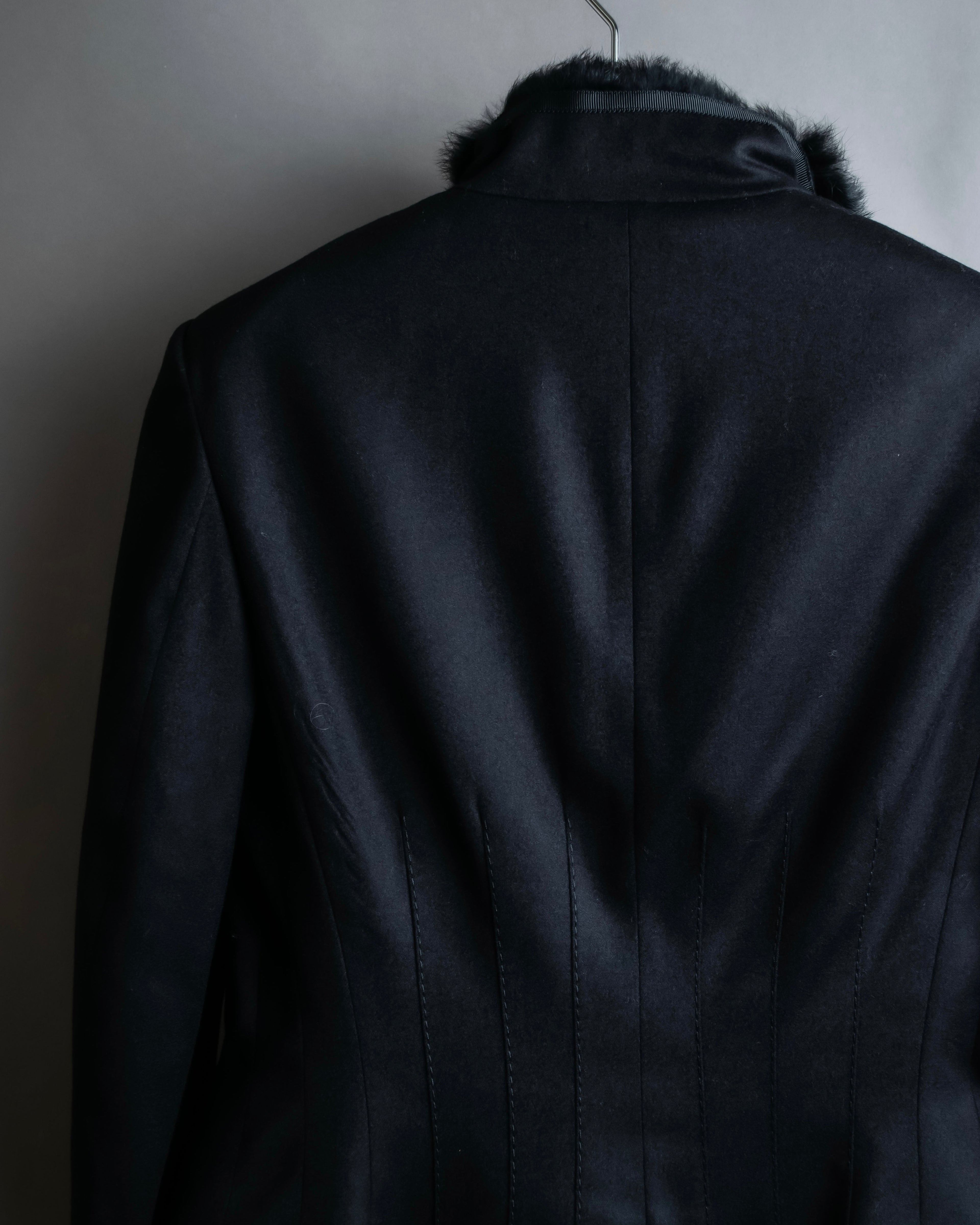 "Alexandar McQueen" Fur trimmed design shaped tailored jacket