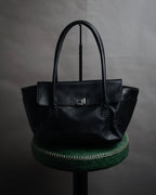 “TIFFANY & CO.” 2010’s Grained leather chain shoulder bag