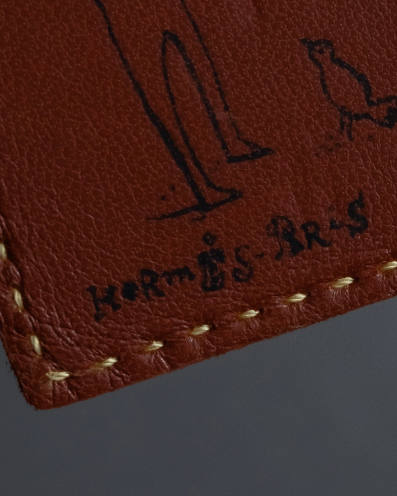 -MOOD Christmas Collection-
"HERMES" 00's Iconic symbol graphic design eather bookmark