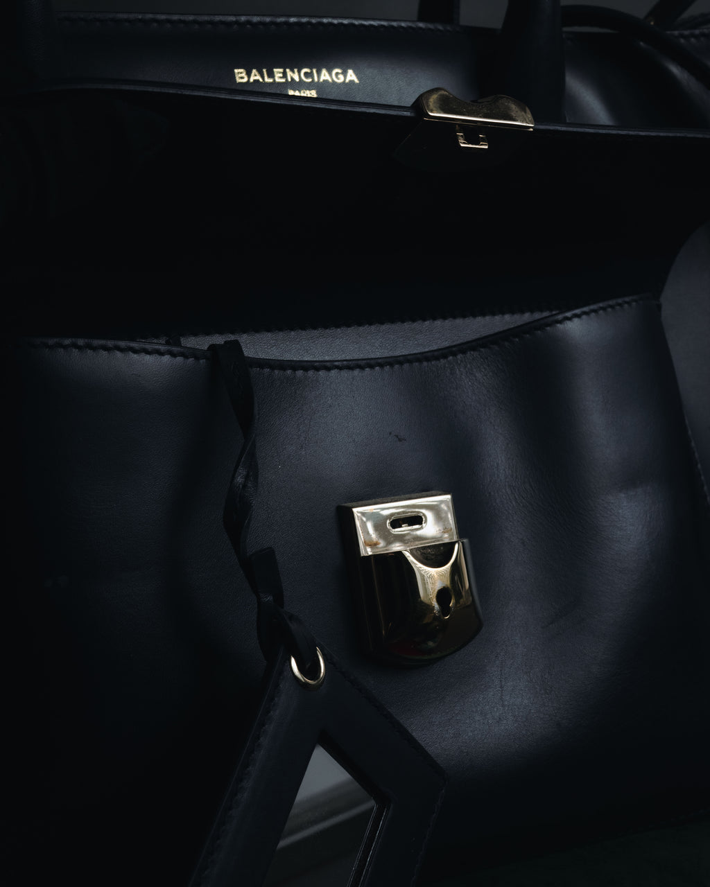 "BALENCIAGA" 2013 Autumn/Winter Padlock All Afternoon Structured Leather Bag