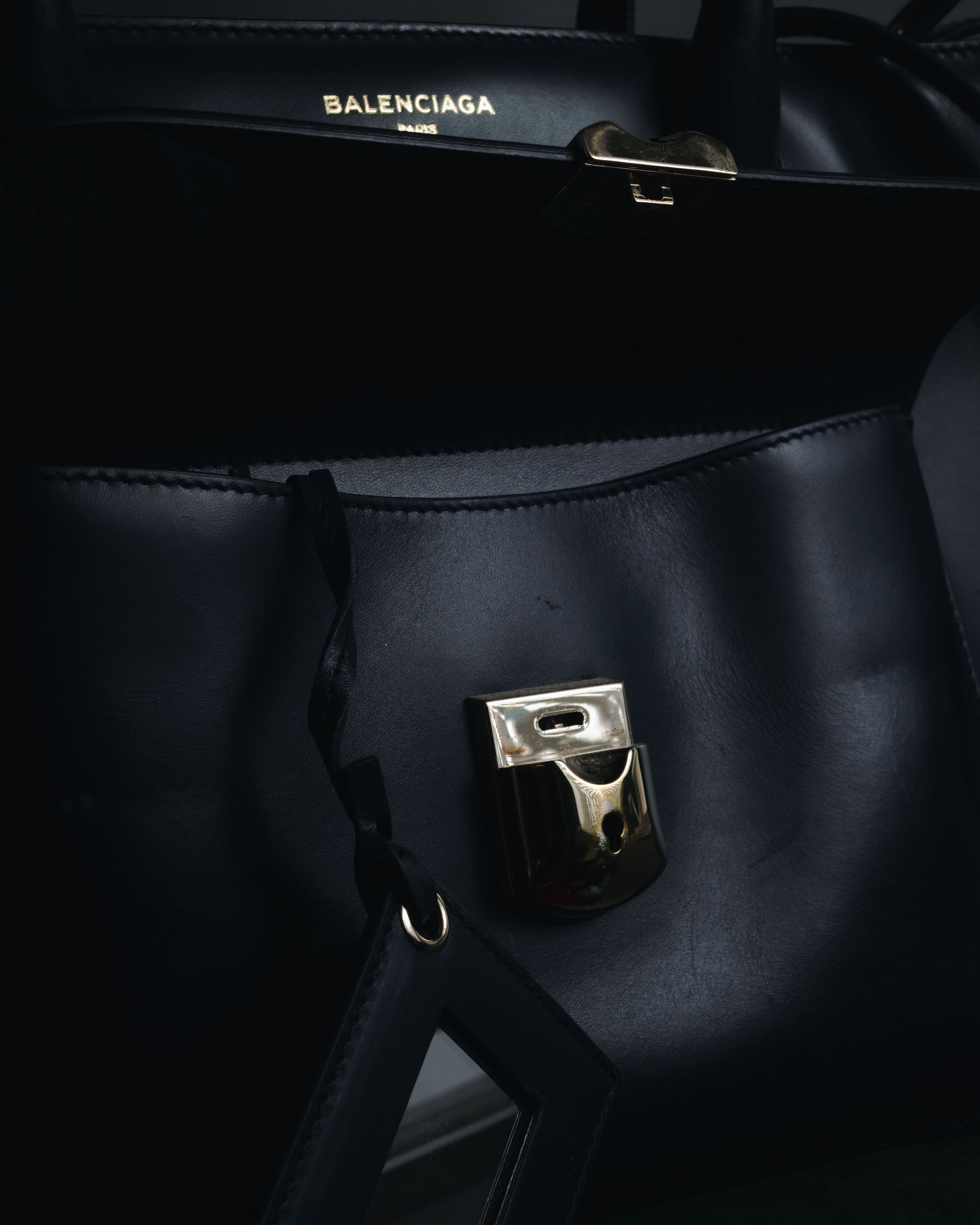 "BALENCIAGA" 2013 Autumn/Winter Padlock All Afternoon Structured Leather Bag