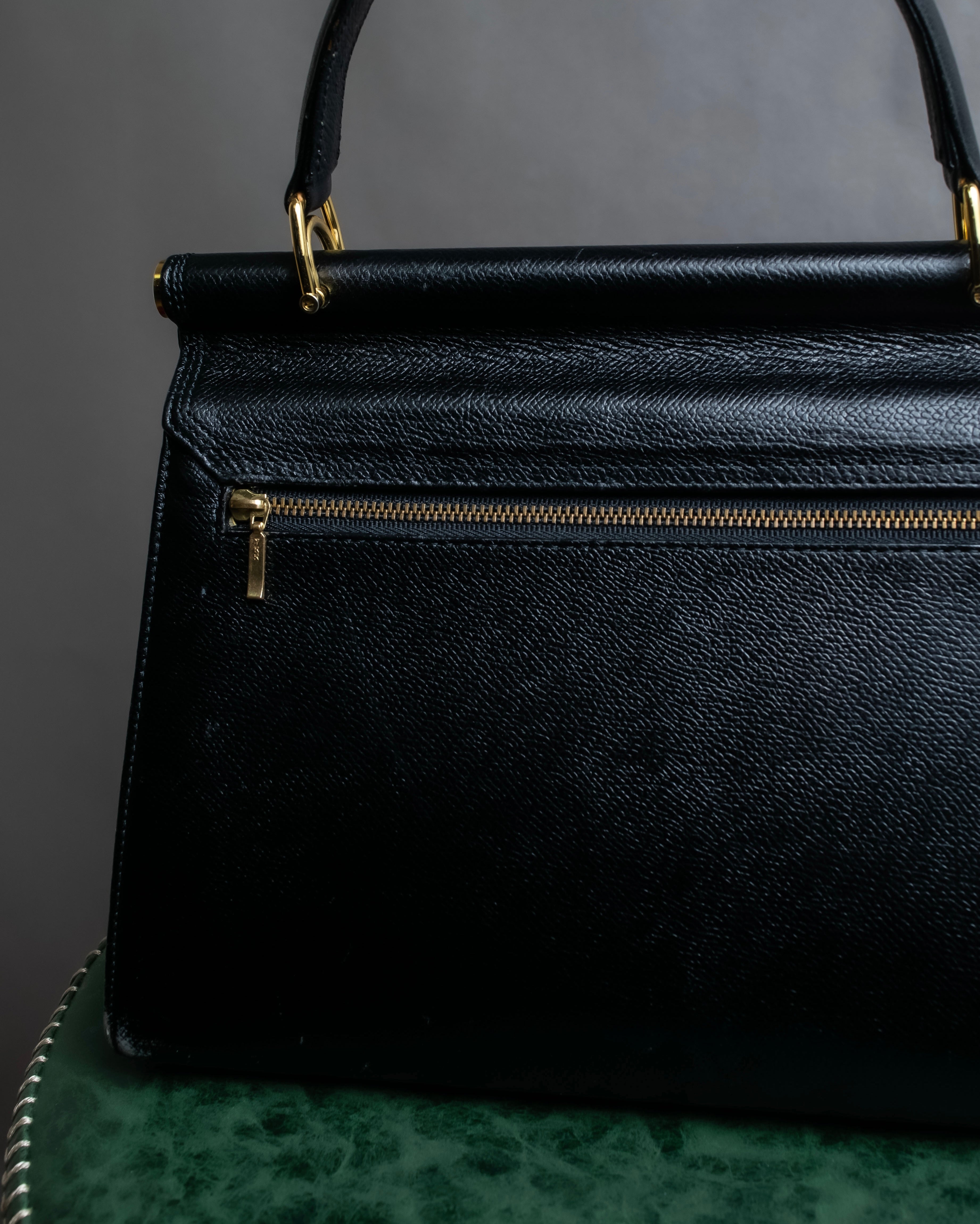 "VALENTINO" Garavani gold metal design leather hand bag