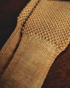 “COMME des GARÇONS HOMME”
80’s-90’s open-knit square-end necktie