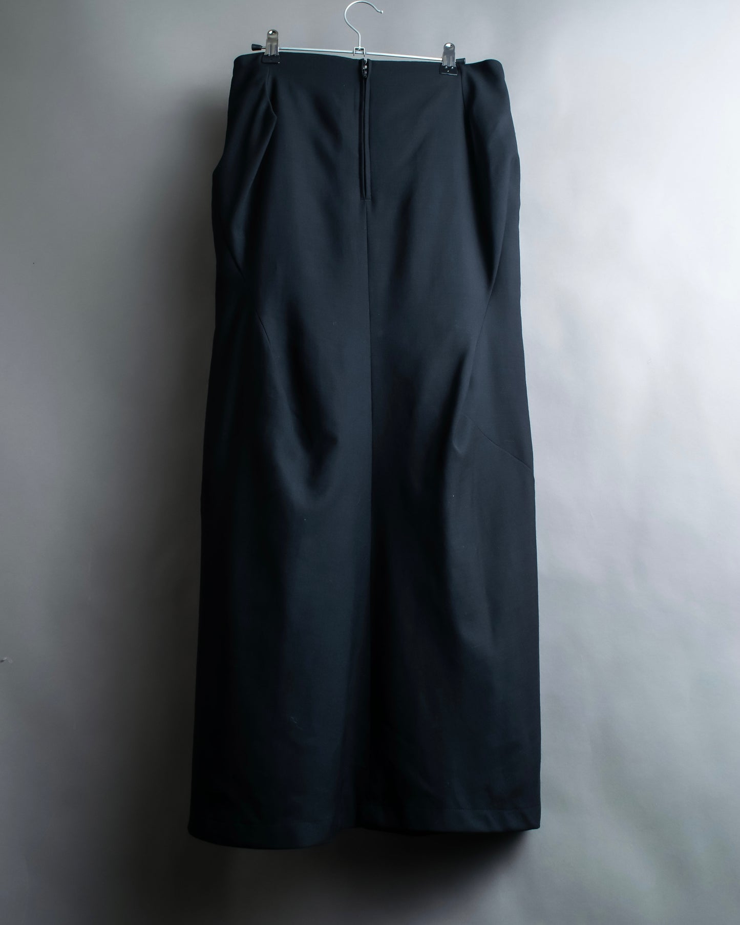 "Y's" Conceptual straight silhouette skirt