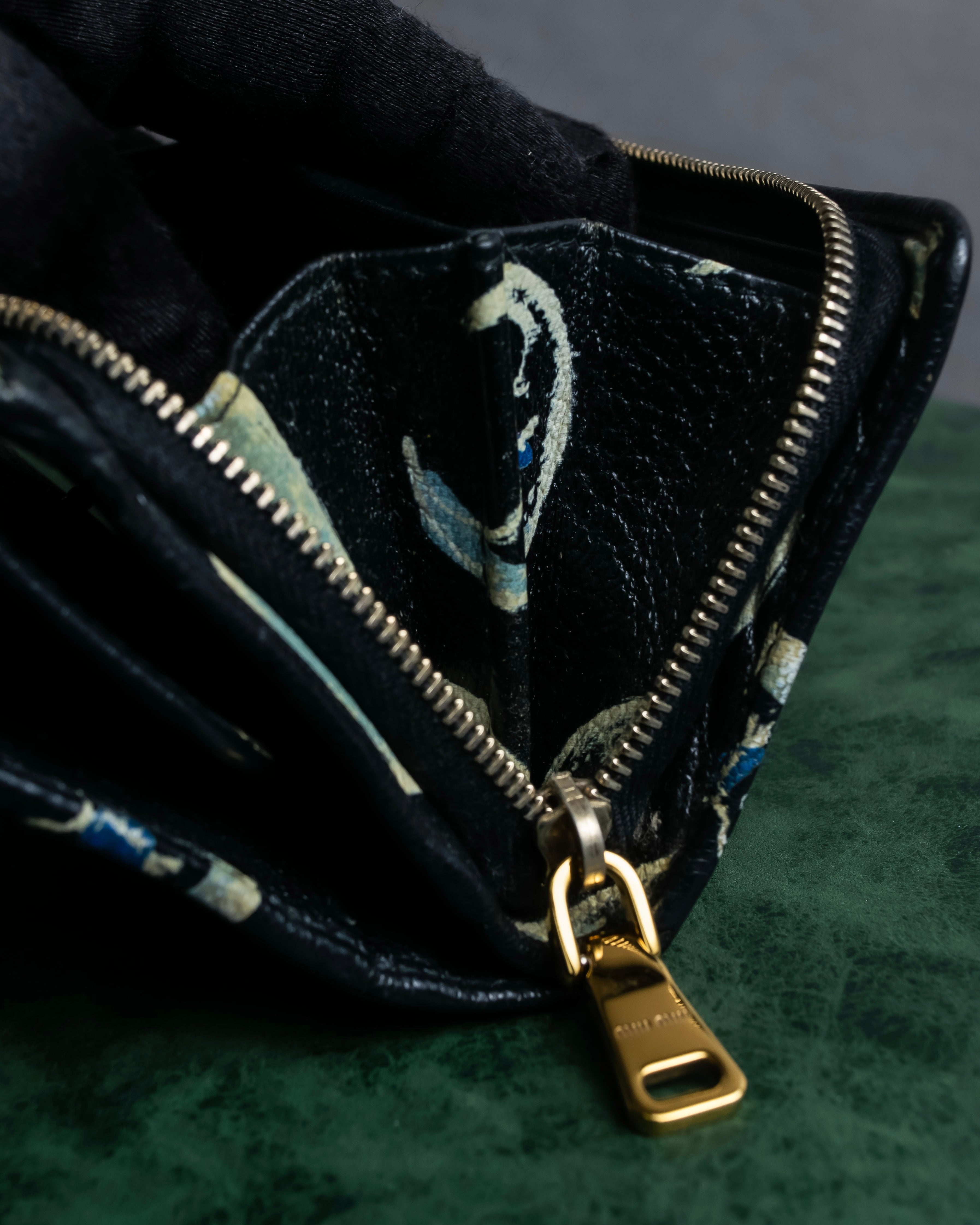 "MIU MIU" Crescent moon print compact wallet