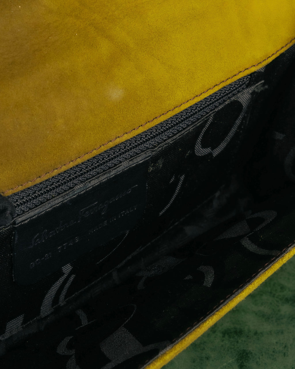 "Salvatore Ferragamo" 90's-00's Mustard yellow suede shoulder bag with oversized Gancini