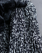 "Saint Laurent Paris" Abstract animal print pleated fringe muffler