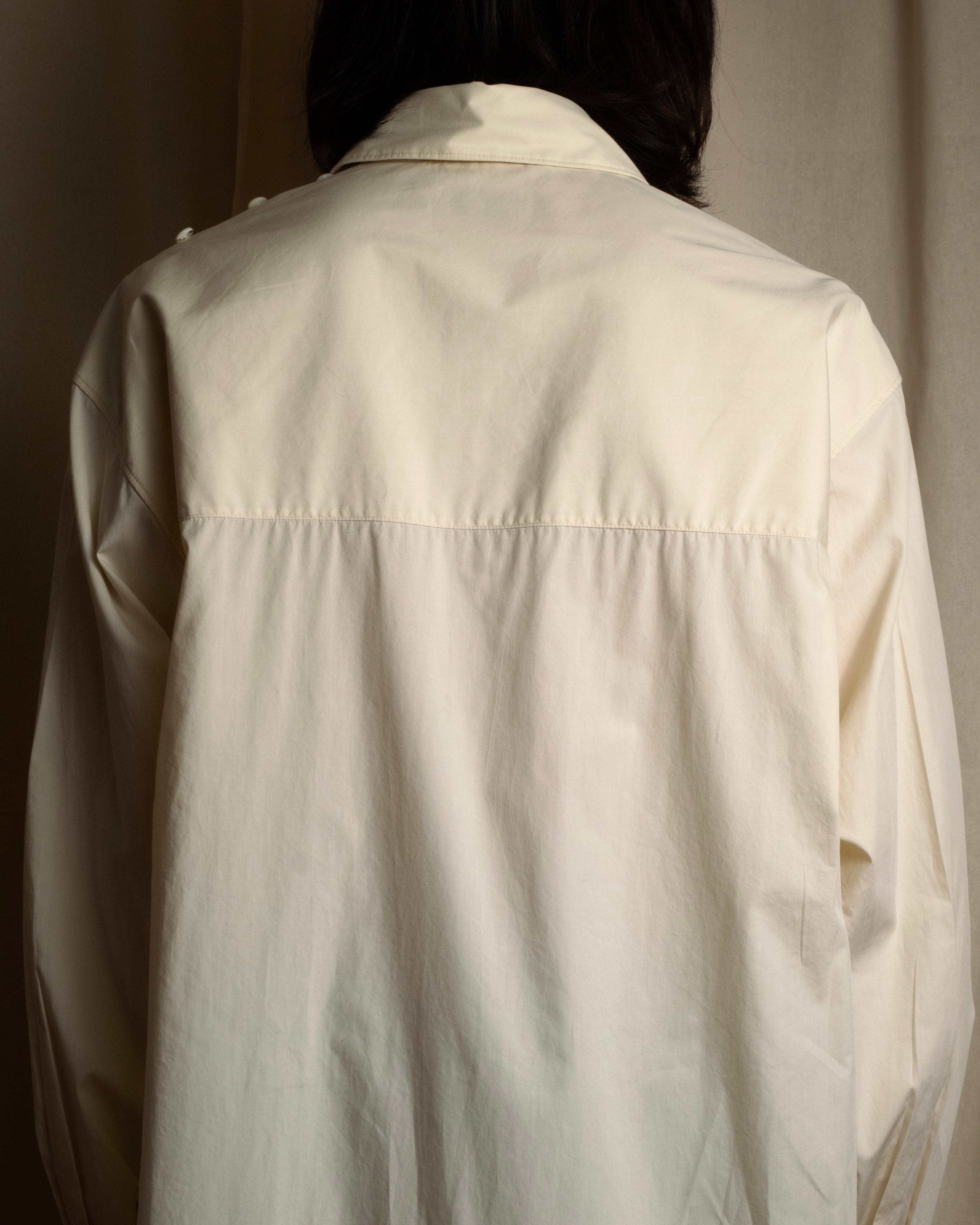 "LEMAIRE" Shoulder button design long shirt