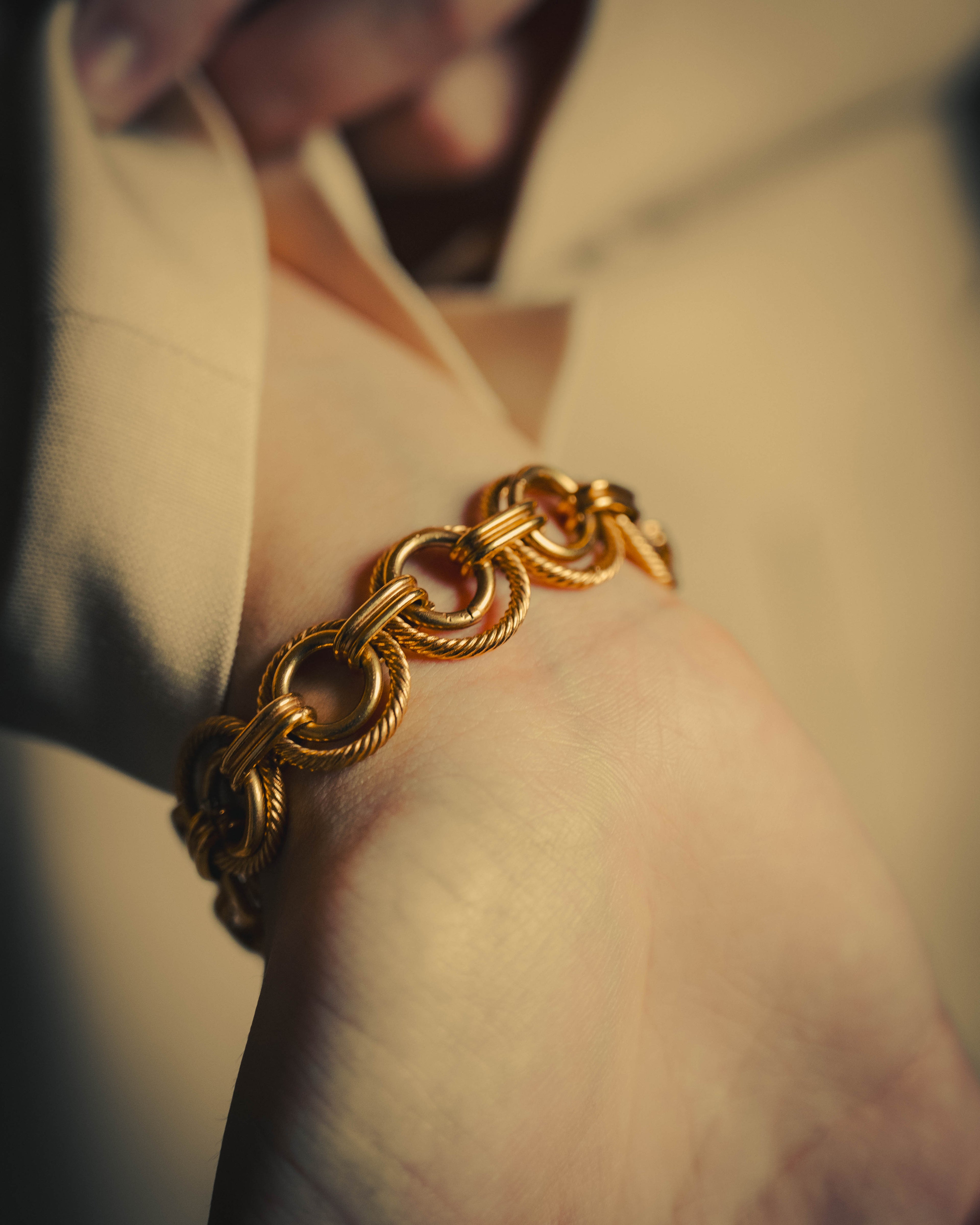 –SPECIAL– "CELINE" 90's Sculptural link bracelet