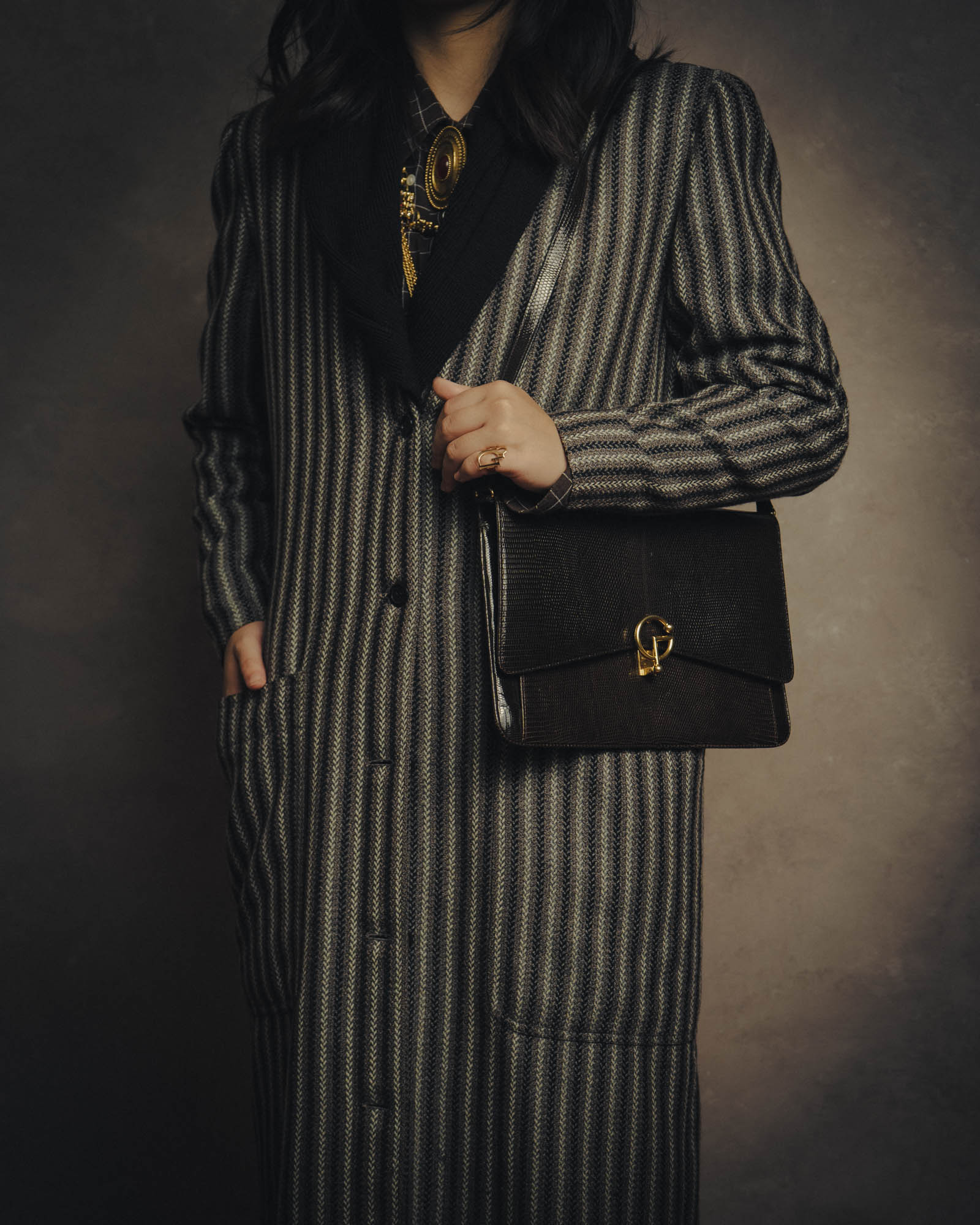 -SPECIAL- “GUCCI” 70’s-80’s lizard embossed flap shoulder bag