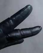 "Marie Claire" Carefully stitched logo engraved leather gloves