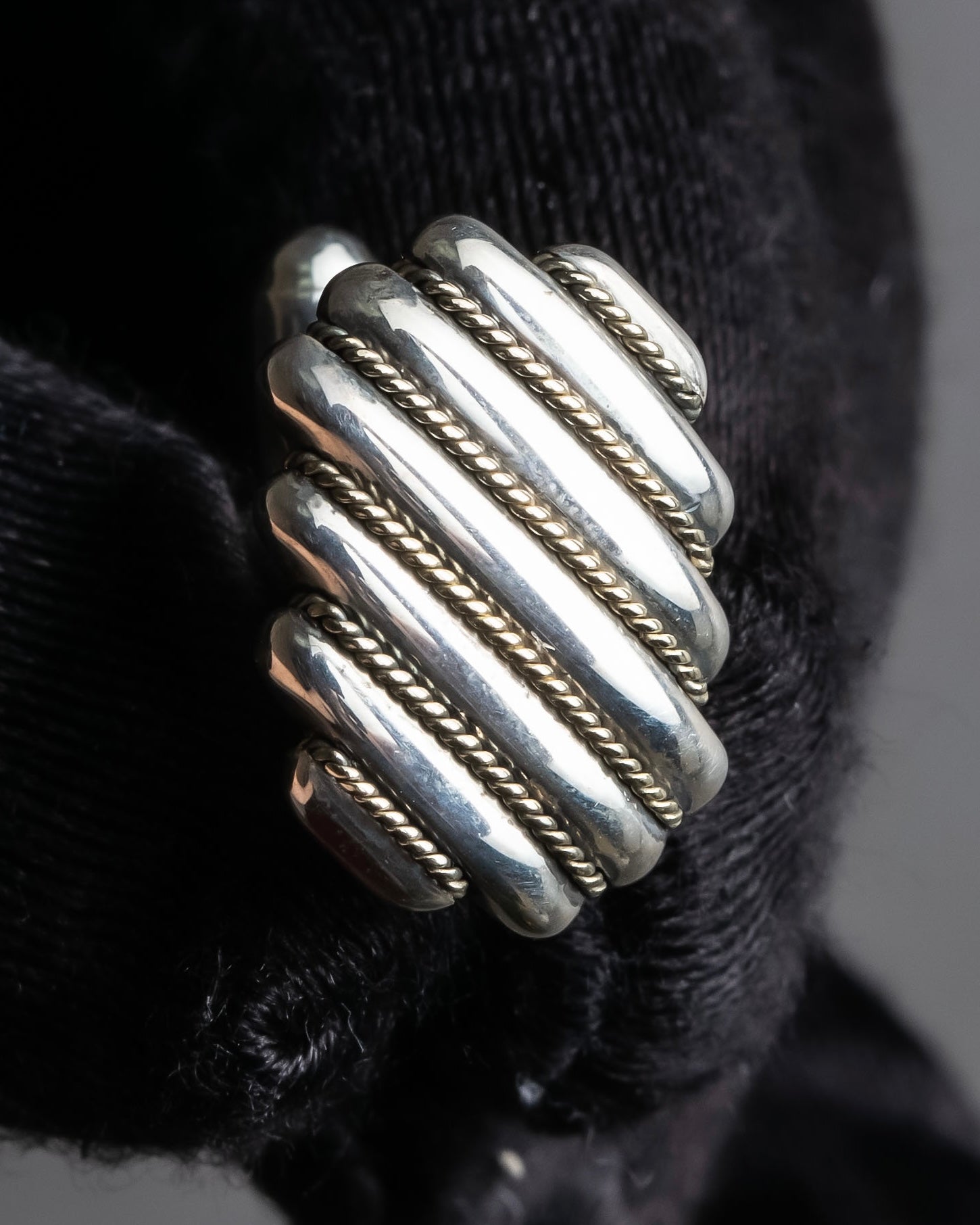 "Tiffany&Co" Rope-shaped milgrain design silver cufflinks ＆tie clip