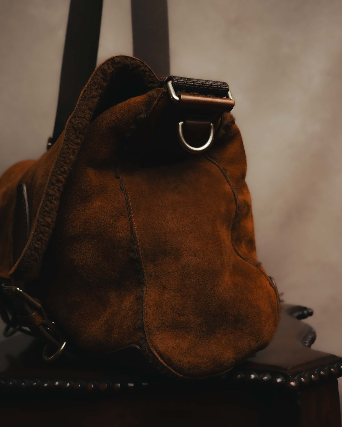 -SPECIAL- "Yves Saint Laurent" 00's Luxurious shearling double buckle messenger bag