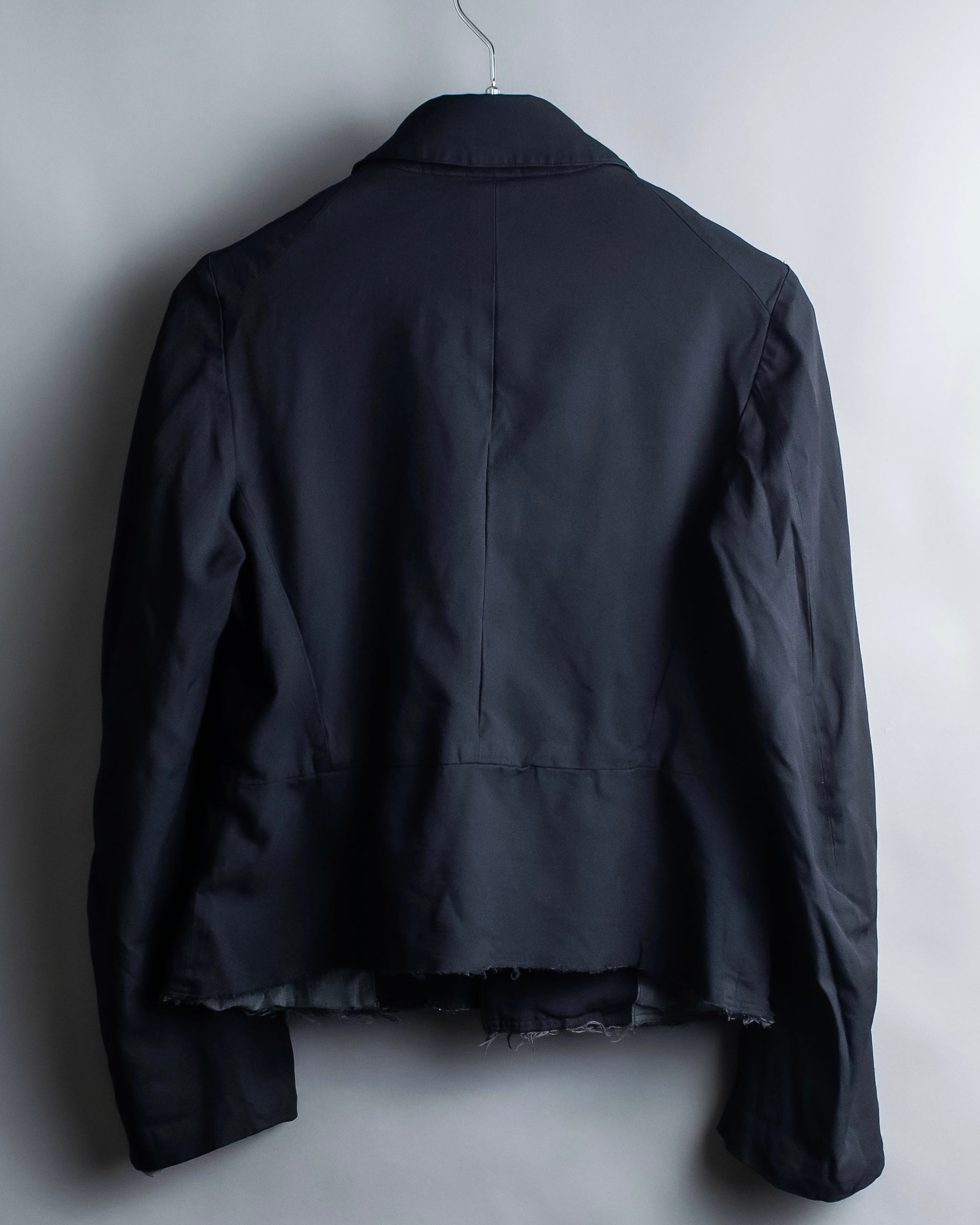 "COMME des GARCONS
COMME des GARCONS" 6 button detail raw edge jacket