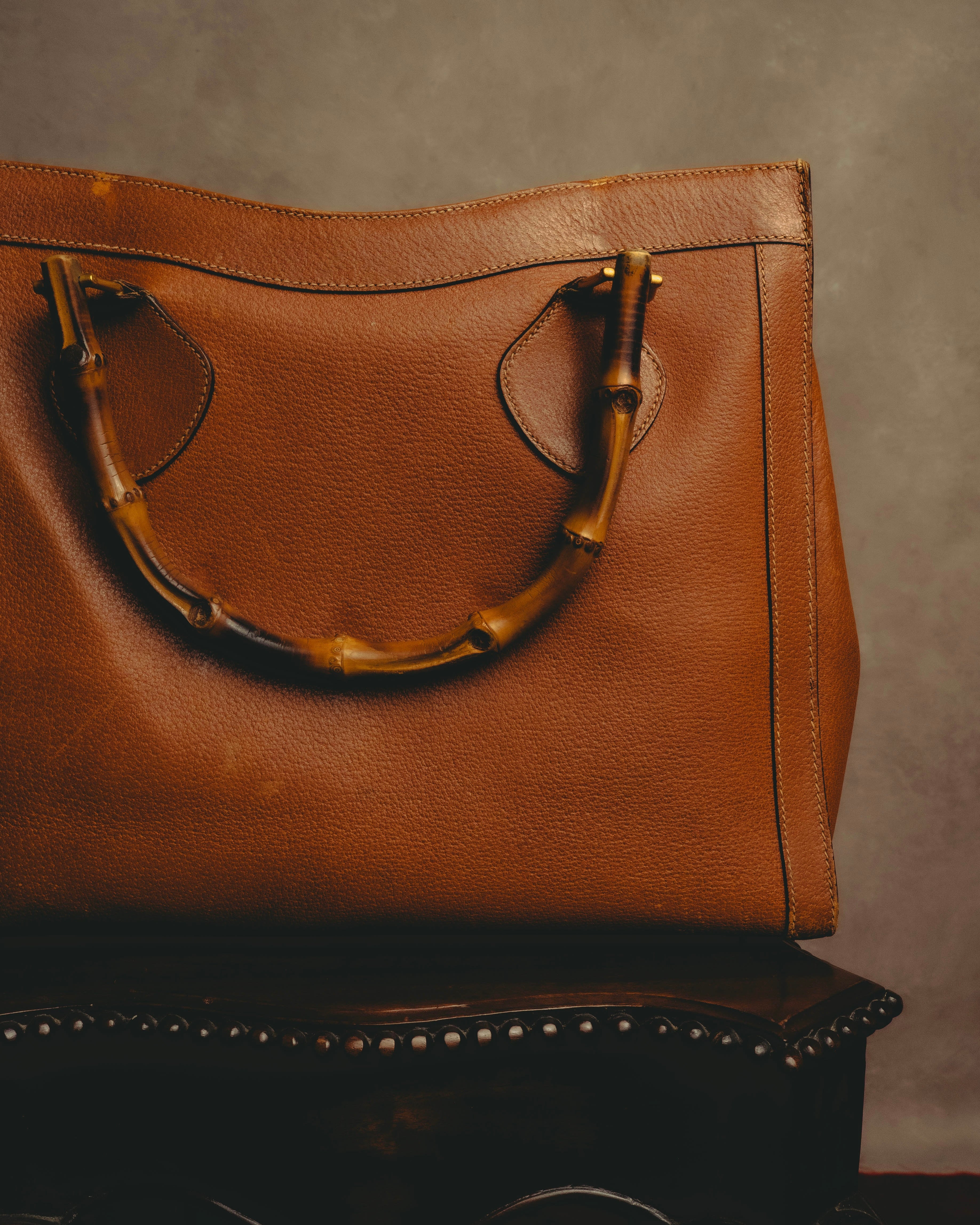 "GUCCI" 80's-90's Bamboo handle leather tote bag
