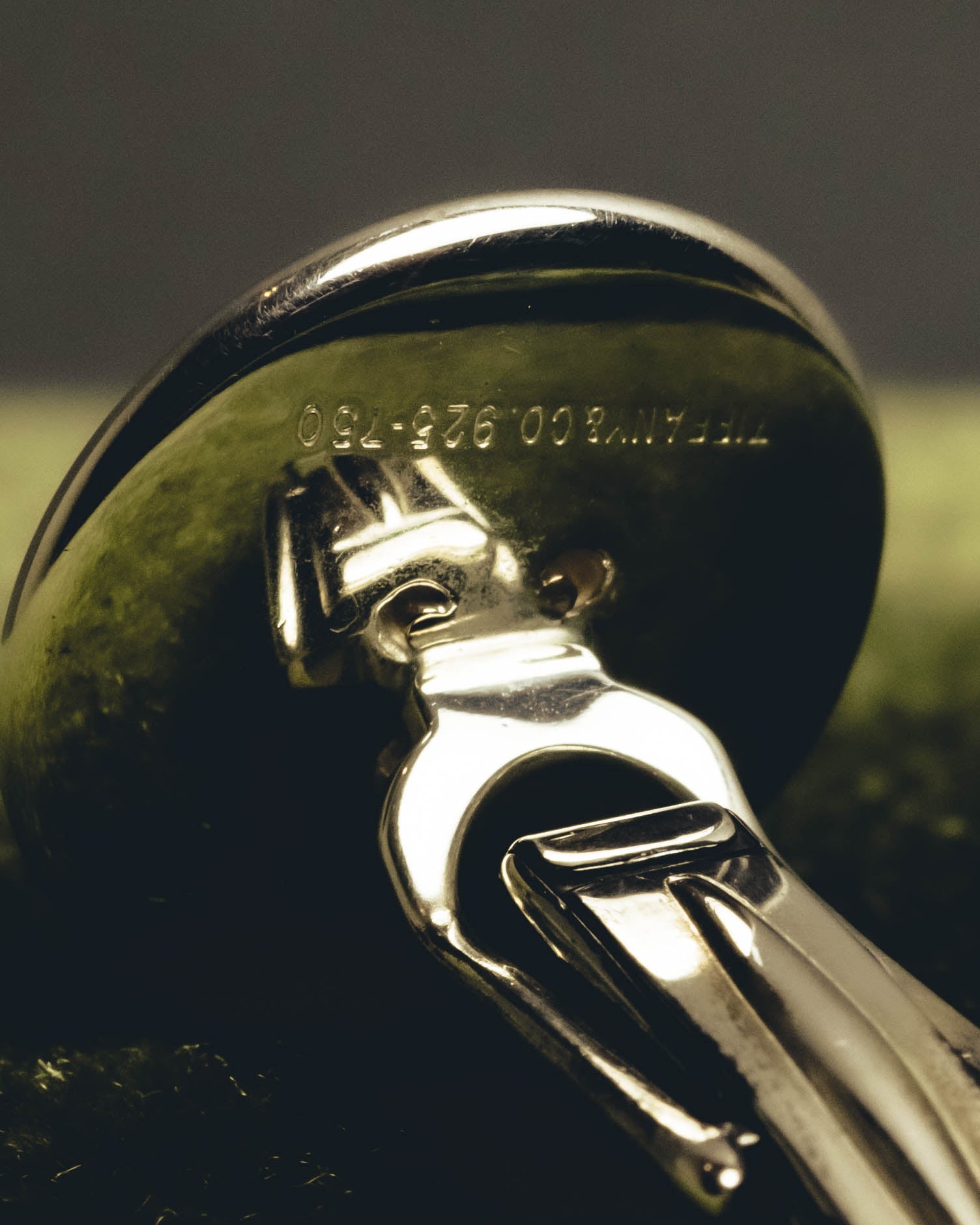"Tiffany & Co." 90's-00's Sterling silver knot cufflinks