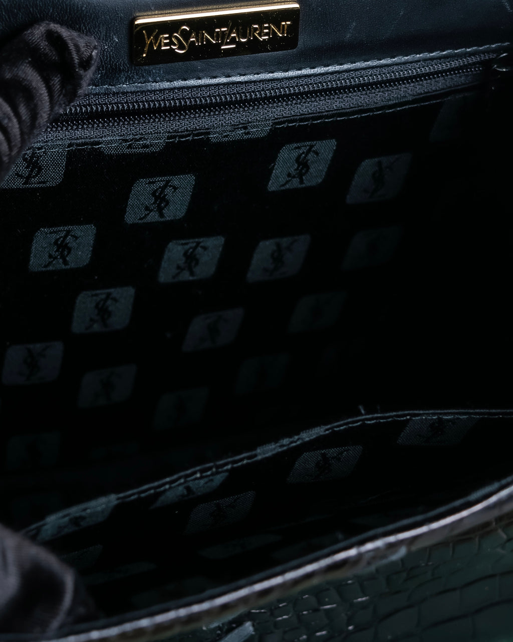 "YVES SAINT LAURENT" Braided stitch design crocodile embossed leather one-handle bag