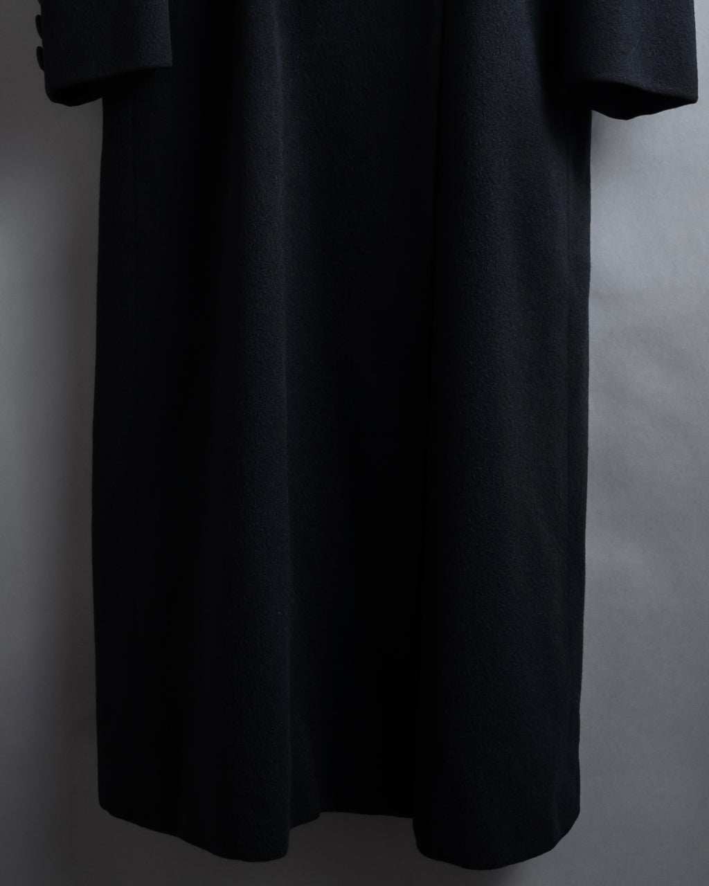 "Aquascutum" Elegantly tailored double-breasted long chester coat